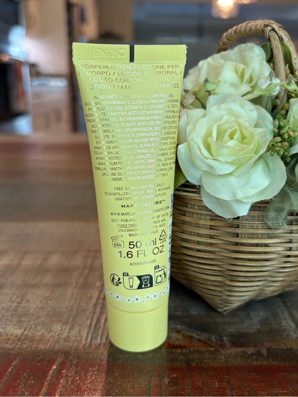 NEW Marc Jacobs DAISY 🌼 Body Lotion!